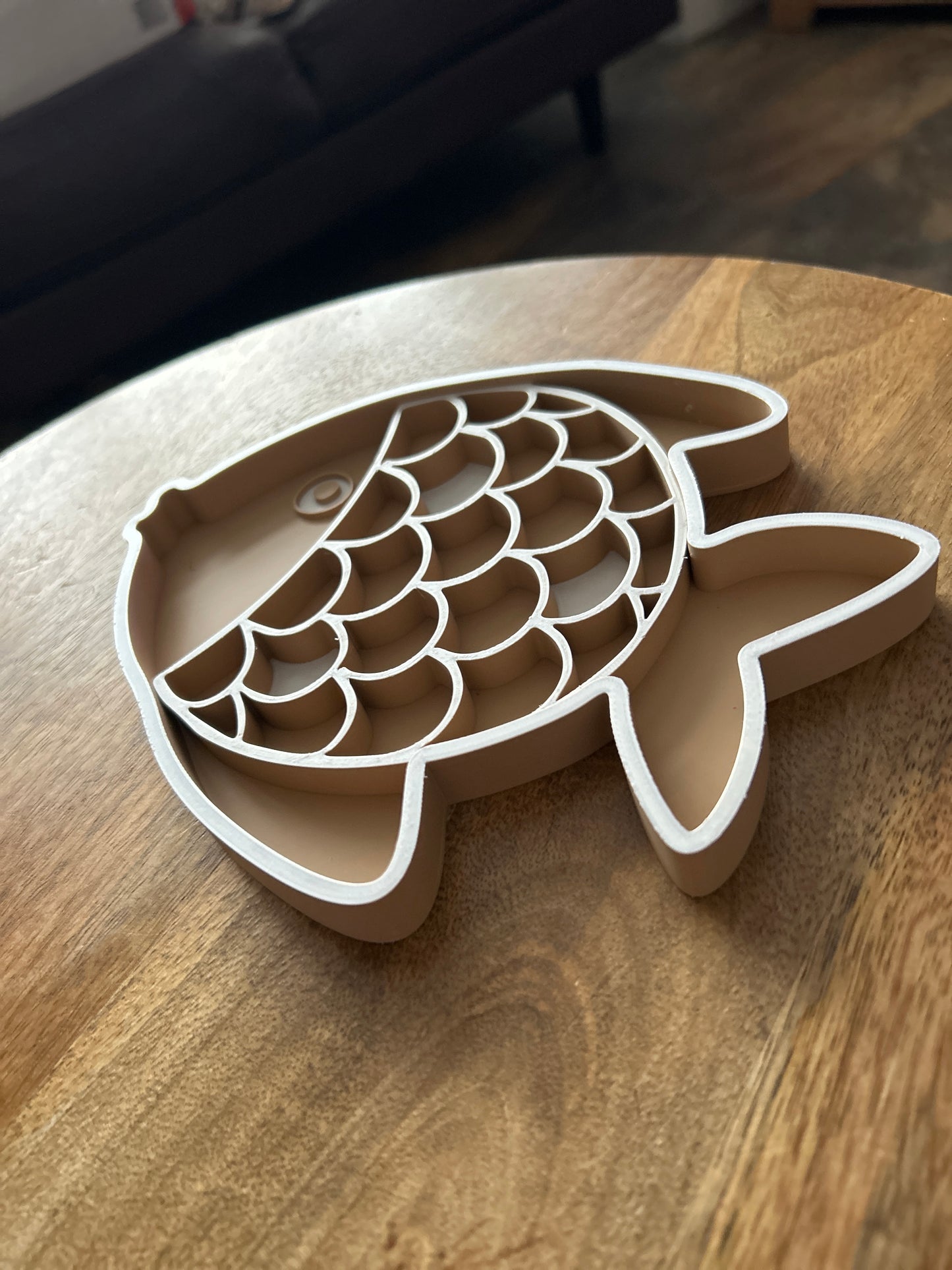 Sensory tray fish