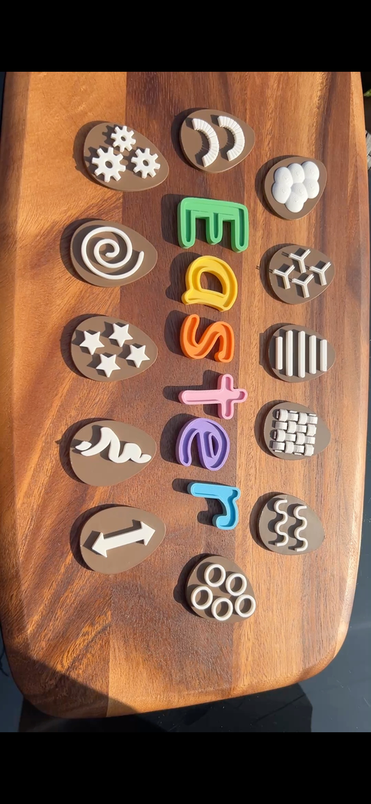 Tactile sensory egg set